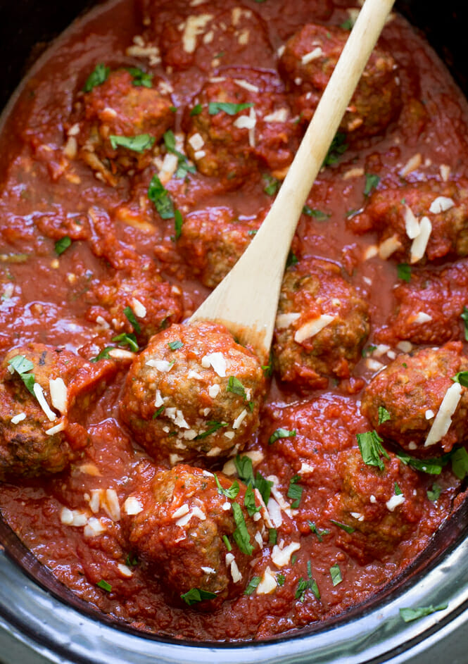 Super-Amazing-Slow-Cooker-Italian-Meatballs