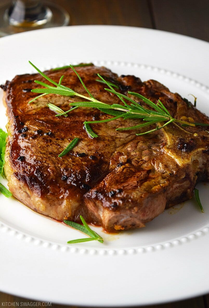 Bone Steak with Garlic and Rosemary Recipe