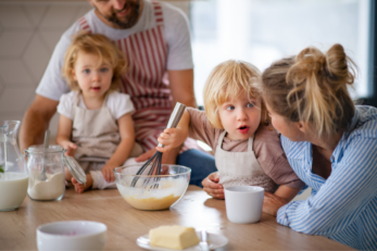 kids in kitchen